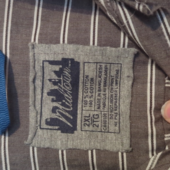 Men's button down - Picture 2 of 2